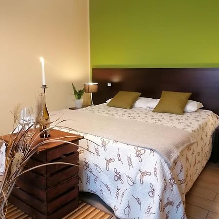 Oasi Di Arcadia Hotell Santa Giulia Eksteriør bilde