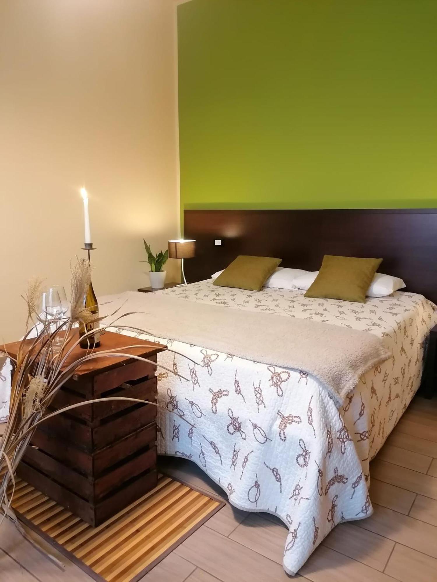 Oasi Di Arcadia Hotell Santa Giulia Eksteriør bilde