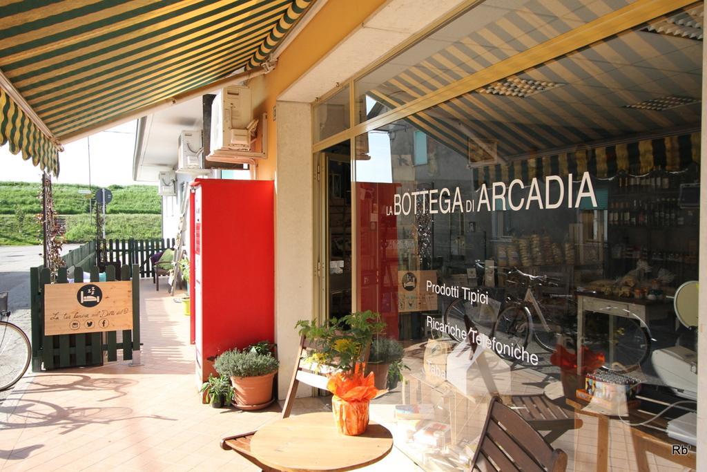 Oasi Di Arcadia Hotell Santa Giulia Eksteriør bilde
